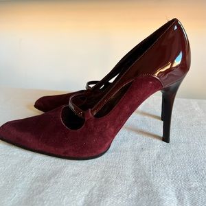 Tod’s Sz 38 Burgundy Suede and Patent Heels